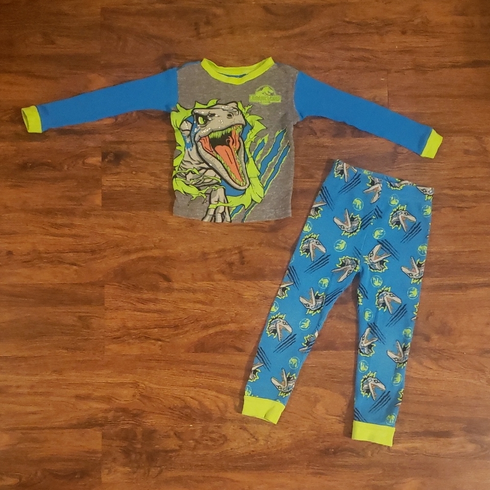 Dinosaur Pajama Sets 5t